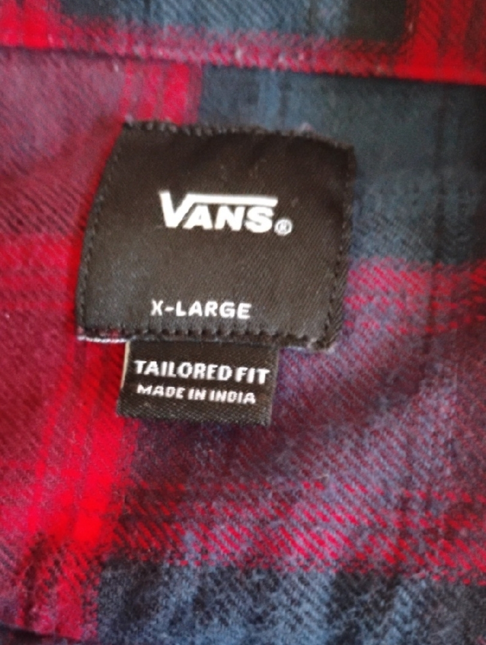 Vans Red and Navy Plaid Flannel Button-Down Shirt. Men's XL. Excellent Conditio - Picture 8 of 8